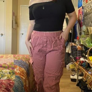 pink cargo pants! 💟🪩
